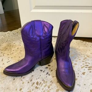 IDYLLWIND - WHEELS METALLIC VIOLET LEATHER BOOTIES - ROUND TOE